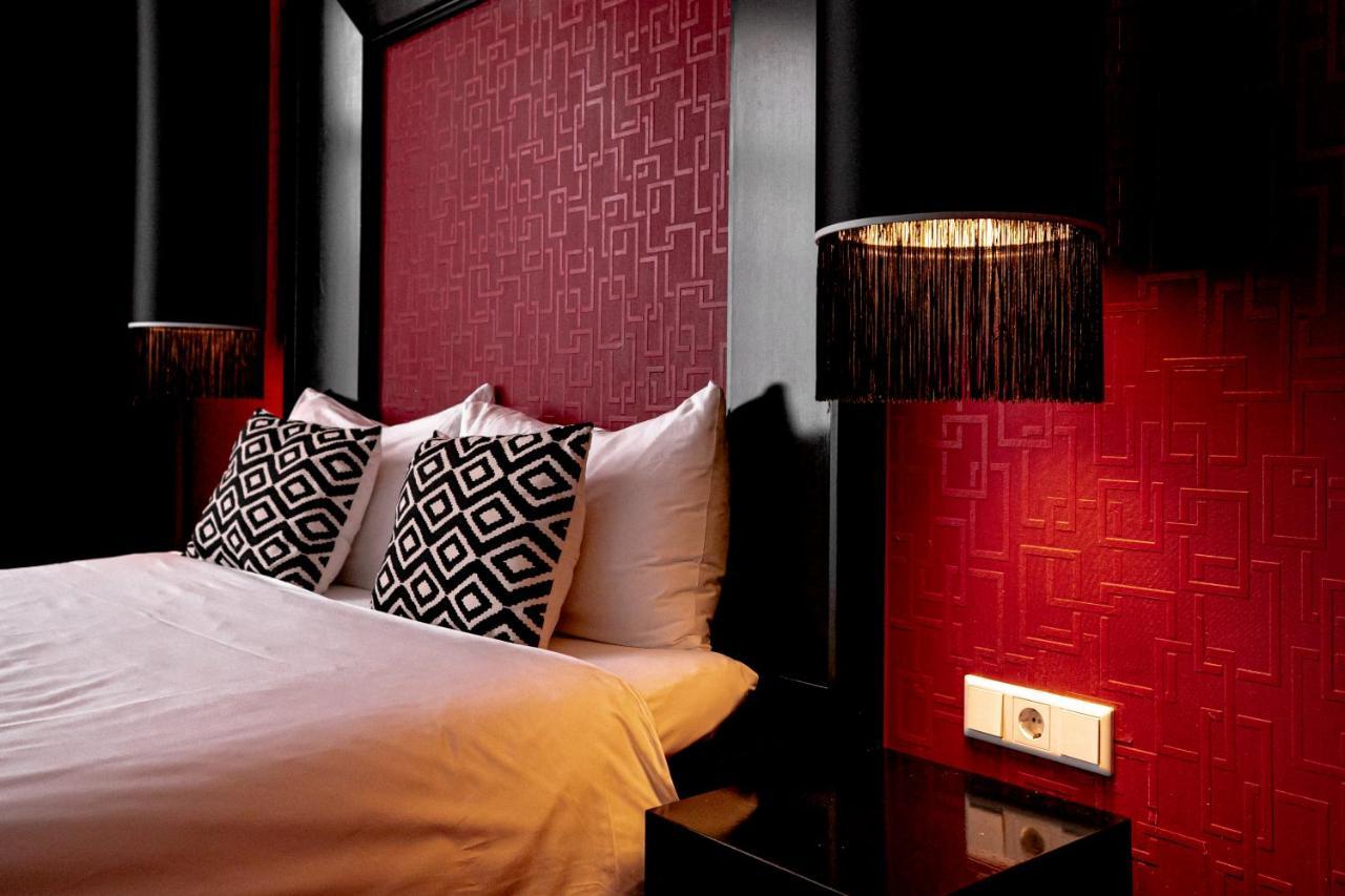 Le Theatre Hotel Maastricht Bagian luar foto