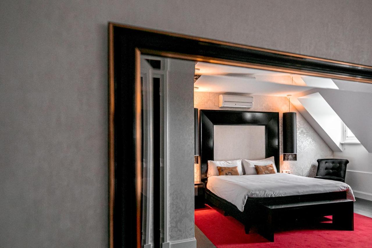 Le Theatre Hotel Maastricht Bagian luar foto