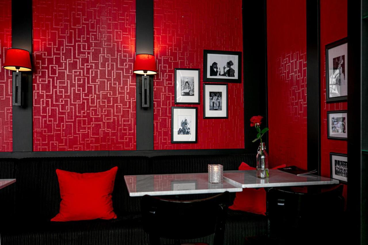 Le Theatre Hotel Maastricht Bagian luar foto